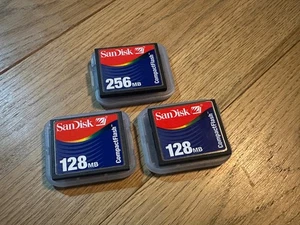 3 x SanDisk Compact Flash Card - 256MB + 2 x 128MB - CF CompactFlash Memory Card - Picture 1 of 1