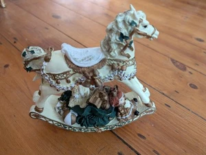 Sehr seltene Vintage Weihnachten Antik Schaukelpferd Regency Fine Arts Figur - Bild 1 von 8