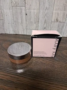 Mary Kay Mineral Powder Foundation Bronze 4 040993 .28 oz - Picture 1 of 3