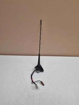 Nissan Qashqai 2018 aerial GPS antenna 282084EA0A IVI5078 - Image 1 of 4