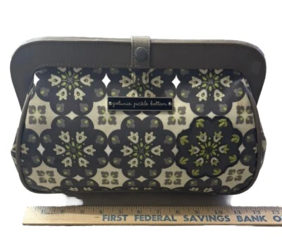 PETUNIA PICKLE BOTTOM DIAPER BAG,baby,Elegant,Mary Poppins,Work,career Wear - Image 1 of 4