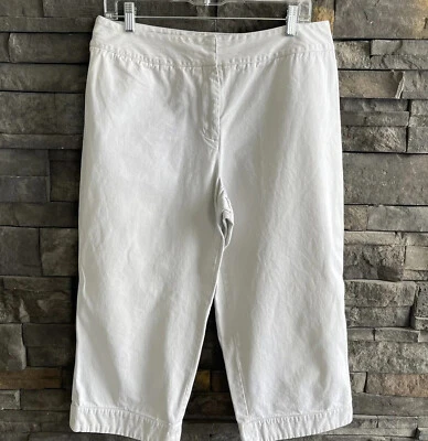 Casual Corner Women’s Capri Pants Size 14 Light Khaki - Image 1 of 4