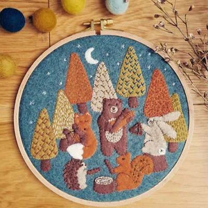 Corinne Lapierre Applique Felt Kit Woodland Melody APPMEL1O - Picture 1 of 2