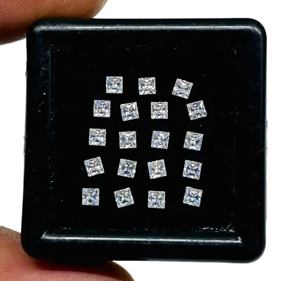 VVS 19 Pcs D Color Loose White Moissanite 2mm Princess Square Cut AAA Quality - Image 1 of 4