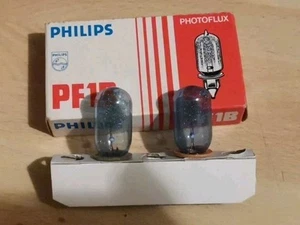 Philips PF1B Photoflux Flash Bulbs Pack mit 2 XM Lampen Made in Germany - Bild 1 von 3