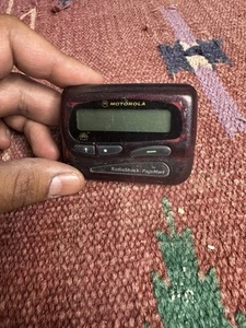 Vintage Motorola Beeper półprzezroczysty czerwony używany - Zdjęcie 1 z 4