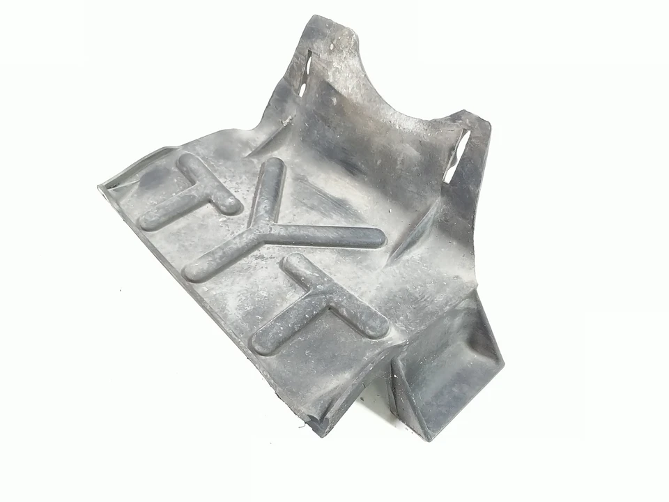 Protetor interno de plástico 99 00 Honda CBR 600 F4 - Imagem 1 de 4