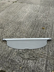 GENUINO NISSAN X TRAIL 2014-2021 T32 PAQUETE ESTANTE MALETERO CARGA CUBIERTA 5 PLAZAS - Imagen 1 de 3