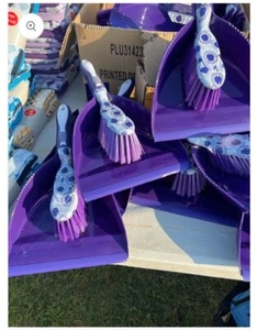 Dustpan & Brush 1 Set Purple & White (B20) - Picture 1 of 3