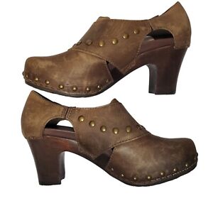 Dansko Ryder Women's Brown Distressed Leather Studded Clogs Size 37(6.5-7 US)