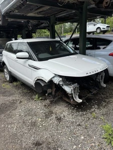 2011 Range Rover Evoque Pure Sd4 Headlight Bonnet Bumper Breaking Whole Vehicle - Picture 1 of 2