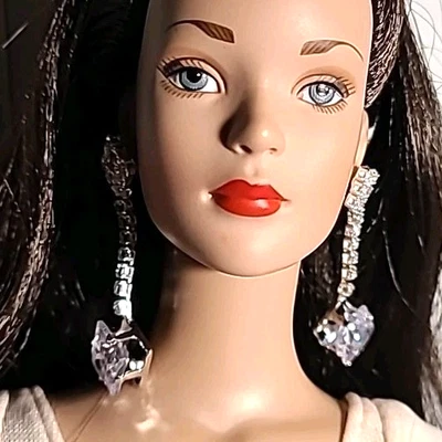 VDC SILVERTONE RHINESTONE  DROP EARRINGS FOR TONNER TYLER & ELLOWYNE (O94) - Image 1 of 3