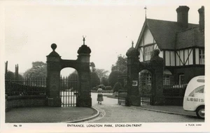 ECHTFOTO POSTKARTE EINGANG, LONGTON PARK, STOKE-ON-TRENT, STAFFORDSHIRE, TUCK - Bild 1 von 2