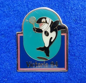 Badminton Kleewyck Orca Killer Whale Coach Coaching Incentive Award Lapel Pin - Picture 1 of 3