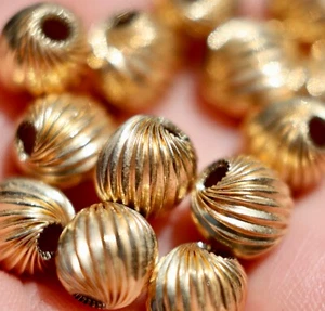 14K SOLID GOLD CORRUGATED RIDGED FINDINGS 8MM ROUND BEAD THIRTEEN BEADS - Picture 1 of 8