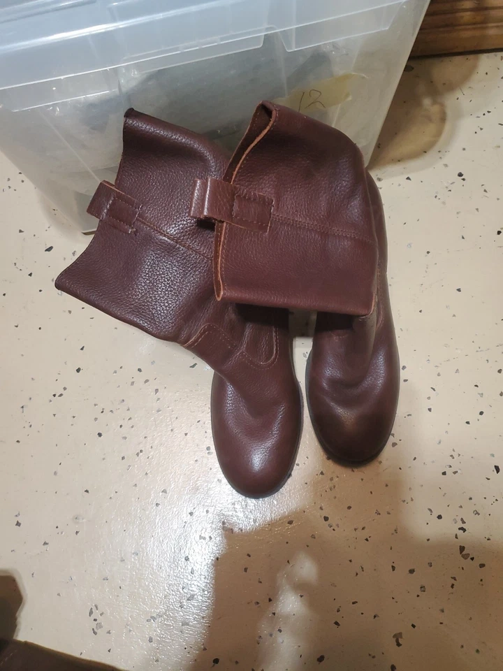 NINE & CO. Marchik Solid Brown Pebbled Leather Ankle boots Size 9.5M - Image 1 of 4