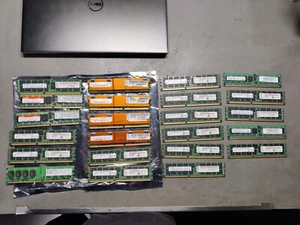 Large lot server memory DIMM different types - Photo 1/7
