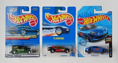 Lote de 3 Hot Wheels 32 Ford Delivery 1992-2018 + 2 coches de error ruedas traseras incorrectas  Foto 1 de 4