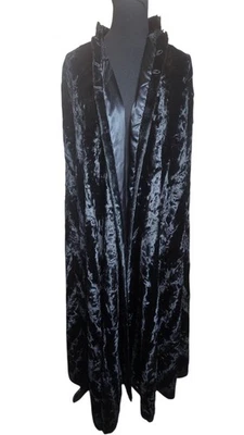 Vtg Gothic Victorian Elegant Burlesque Black Crushed Velvet Heavy Cloak  - Image 1 of 4