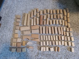 Lot of 104 buliding blocks, natural wood color, various sizes - Picture 1 of 1