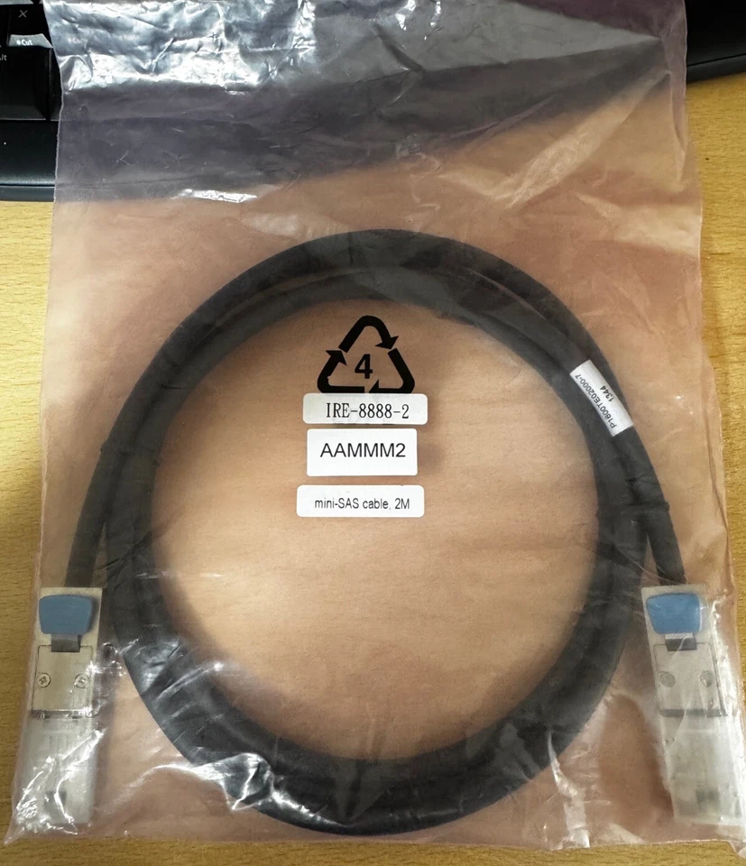 SFF8088 Mini-SAS to SFF8088 Mini-SAS Cable - 2m - Image 1 of 1