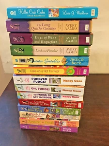 Mystery Book Lot of 14, Mix Authors, Cooking, Dessert Related, Crime - Imagen 1 de 6