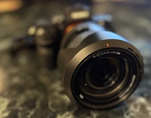 Sony Alpha A7 II Digital Camera (ILCE-7M2) with 24-240mm Lens PERFECT CONDITION - Picture 1 of 9