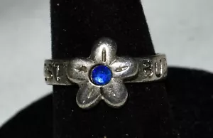 Anillo De Colección Amistad Tono Plata Marcado Mejores Buds Floral Talla 4.5 Firmado Arco Iris - Imagen 1 de 7