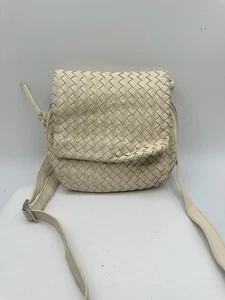 Bottega Giotti Ivory Woven Leather Saddle Crossbody Handbag - Picture 1 of 9