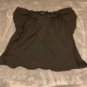 Blusa Worthington negra sin mangas para mujer talla pequeña - Imagen 1 de 2