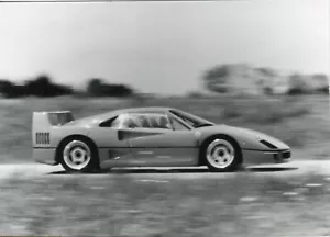Ferrari F40 1987 fotografia stampa ufficiale Pininfarina originale - Foto 1 di 1