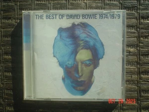 1998 THE BEST OF DAVID BOWIE 1974/1979 CD WITH AN 8 PG FOLDOUT - NICE SHAPE - Bild 1 von 3