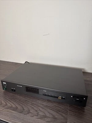 NAD Electronics 4220 Stereo AM/FM Digital Tuner - Image 1 of 4