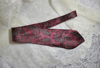 Corbata vintage 100 % seda de Longchamp de Hudson's en Detroit Foto 1 de 4