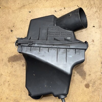 Lexus NX 300H Air Filter Box & Mass Sensor  1770136250 - Image 1 of 4