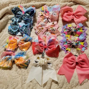 Lot Of 12 Jojo Siwa Bowlicious Hair Bows Large Solids, Prints, Unicorn - Picture 1 of 9