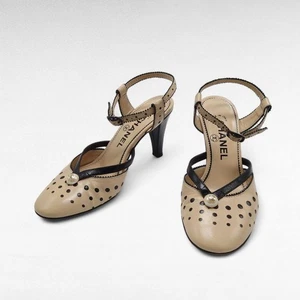 Seltene Chanel CC Logo Pearl Slingback Pumps Gr. 34,5 (US 4,5) Top Zustand - Bild 1 von 17