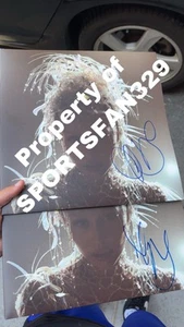 Miley Cyrus Signed Autographed Something Beautiful Signed Exclusive Vinyl PROOF - Picture 1 of 3