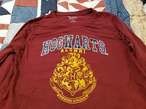 Harry Potter Hogwarts Alumni Long Sleeve Shirt Size Youth XL - Picture 1 of 4