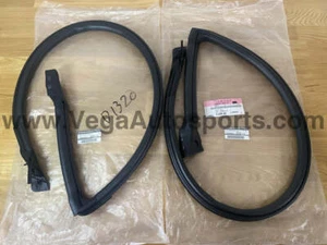 Upper Weatherstrip Set RHS & LHS to suit Nissan Silvia S15 Coupe - Picture 1 of 3