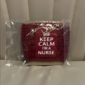 Keep Calm I’m a Nurse Cozy Crocheted Coffee Mug Sleeve - Bild 1 von 2