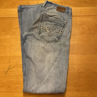 Pantalones de mezclilla para hombre BKE Carter 31XL estilo ABM20097 manchas envejecidas 32X35 Foto 1 de 4