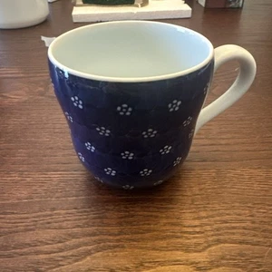 Taza Gen'Emon Sometsuke patrón ciruela azul hecha en Japón - Imagen 1 de 6
