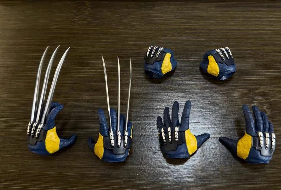 Hands Figure Hottoys MMS754 1/6 Scale Deadpool Wolverine Accessories Collectible - Image 1 of 1