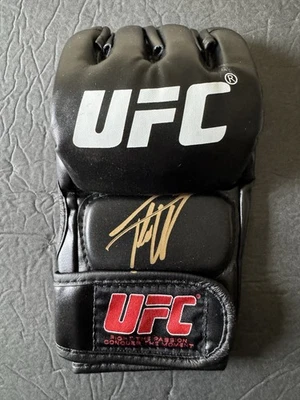 Guante de Lucha UFC Firmado Tito Ortiz Certificado de Autenticidad PSA/DNA Campeón Autógrafo Foto 1 de 2