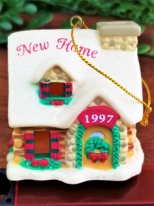 Vintage AGC NEW HOME Lighted Christmas Ornament Holiday Tree Village House 1997 - Picture 1 of 6
