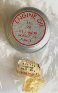 LAND ROVER SERIES I II IIA III OIL FILLER BREATHER FILTER 546440 NEW NOS GENUINE - Picture 1 of 4