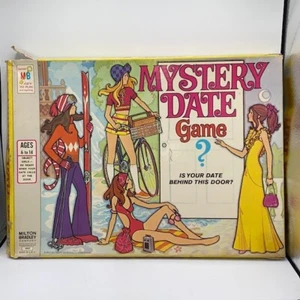 Mystery Date Game by Milton Bradley 1972. - Picture 1 of 8