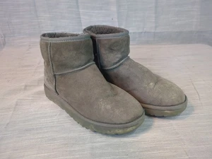UGG Women's Size 8 Gray Sheepskin Classic Mini Boots - Picture 1 of 8