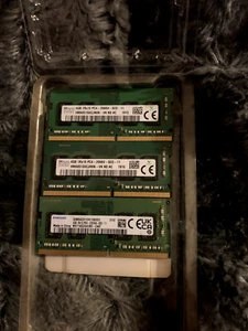 3 x 4gb ---ddr4 --Ram Memory --modules tested - Picture 1 of 5